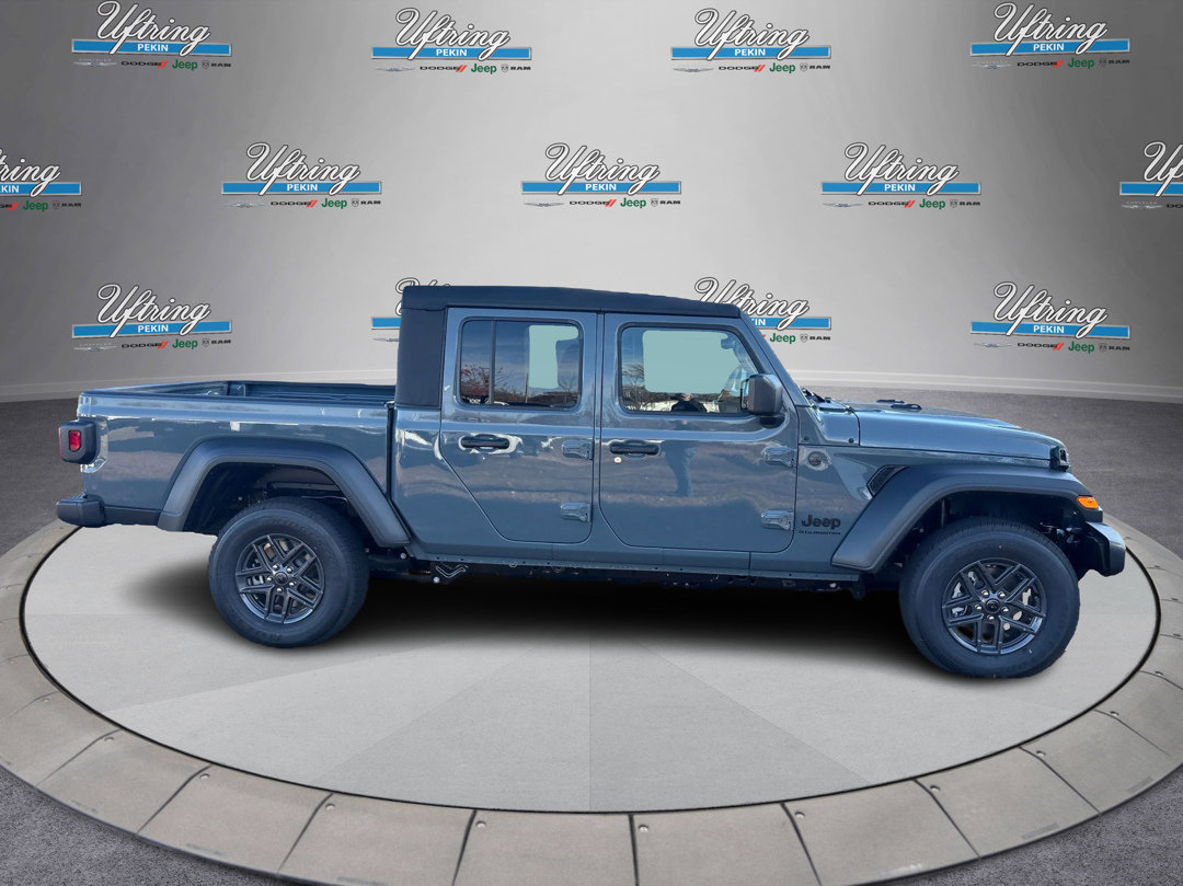 New 2026 Jeep Gladiator Sport image 2