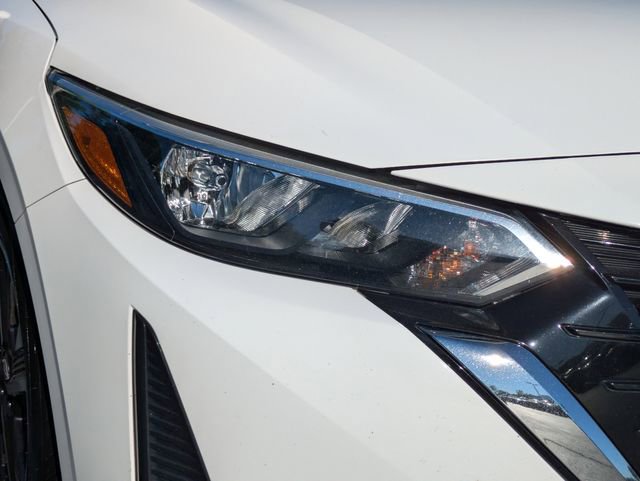 Used 2024 Nissan Sentra SV FWD image 10