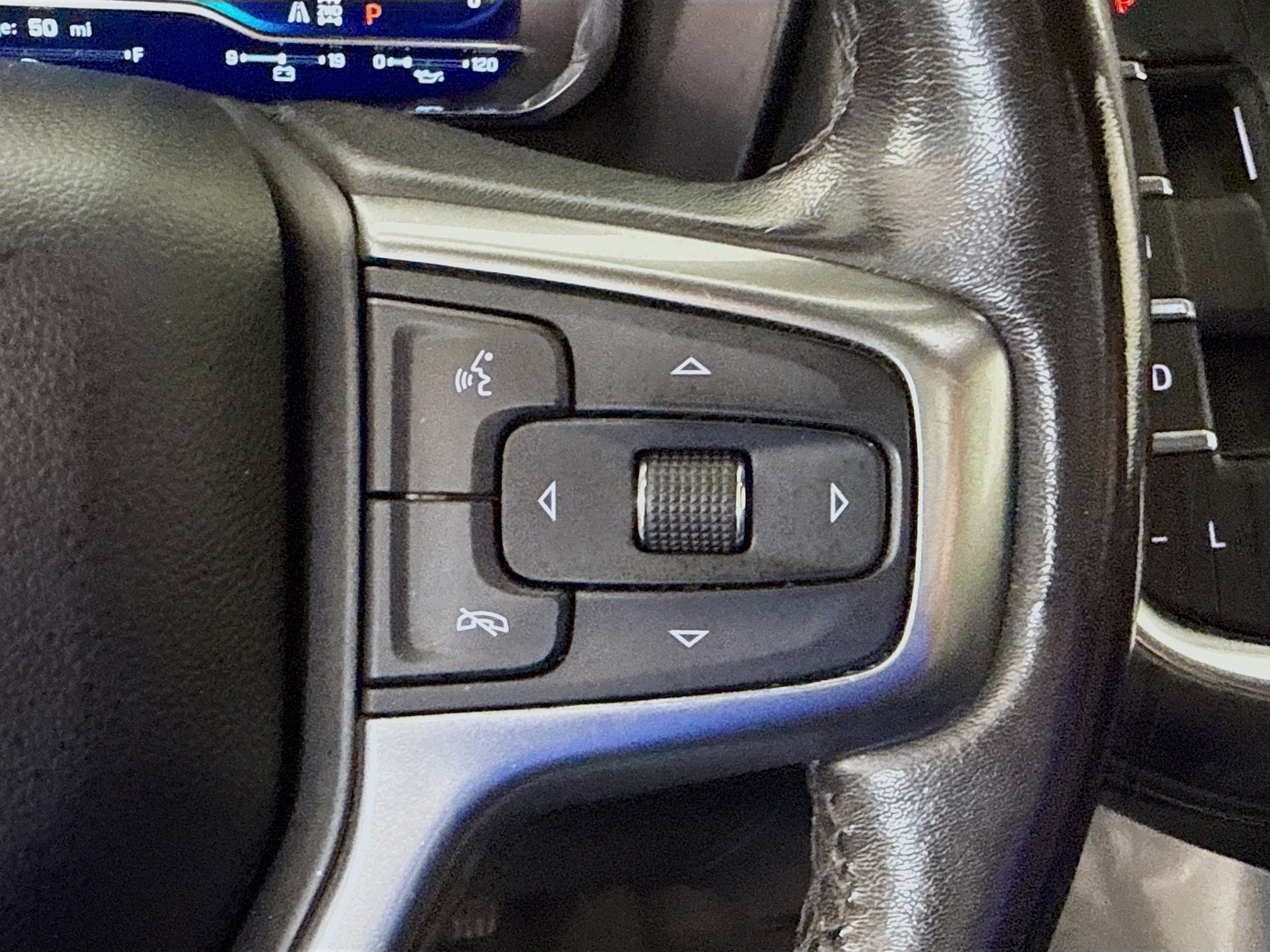 Used 2022 Chevrolet Tahoe LT AWD/4WD image 15