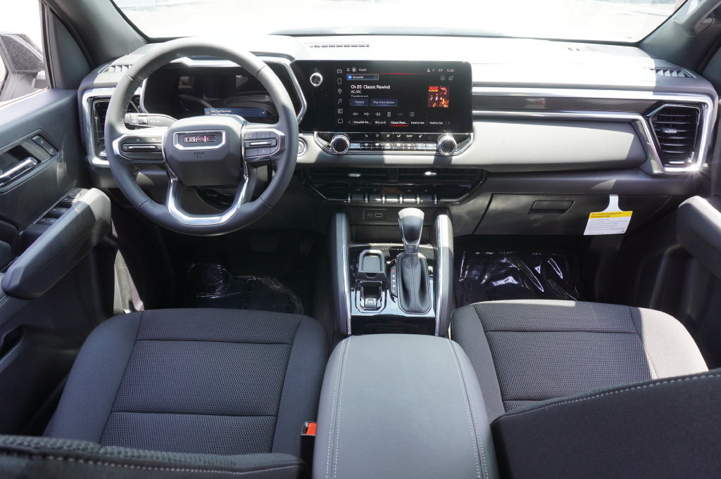 New 2026 GMC Canyon Elevation w/ Convenience Package RWD image 13