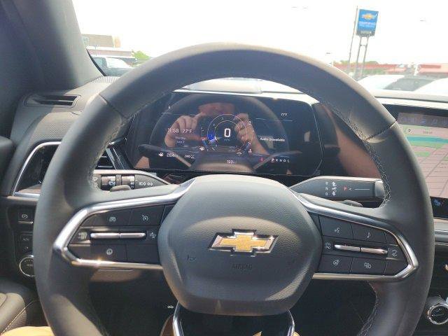 New 2025 Chevrolet Suburban Premier image 15