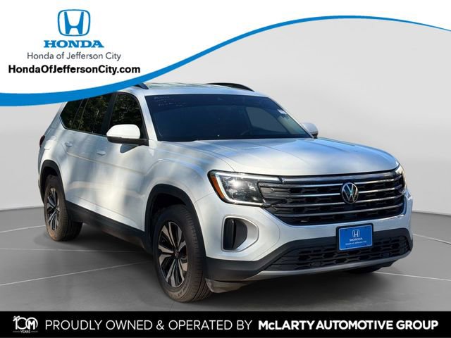 Used 2024 Volkswagen Atlas SE AWD/4WD image 1