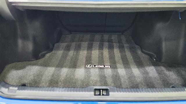 Used 2023 Lexus IS 300 w/ Comfort Package image 10