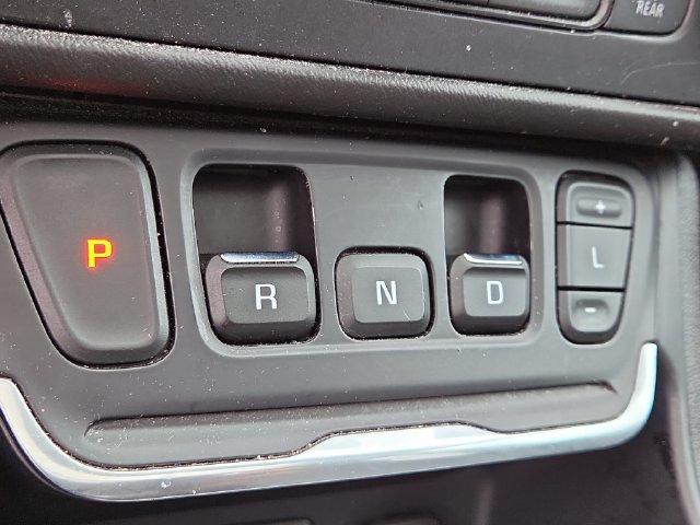 Used 2019 GMC Terrain Denali w/ Advanced Safety Package AWD/4WD image 12