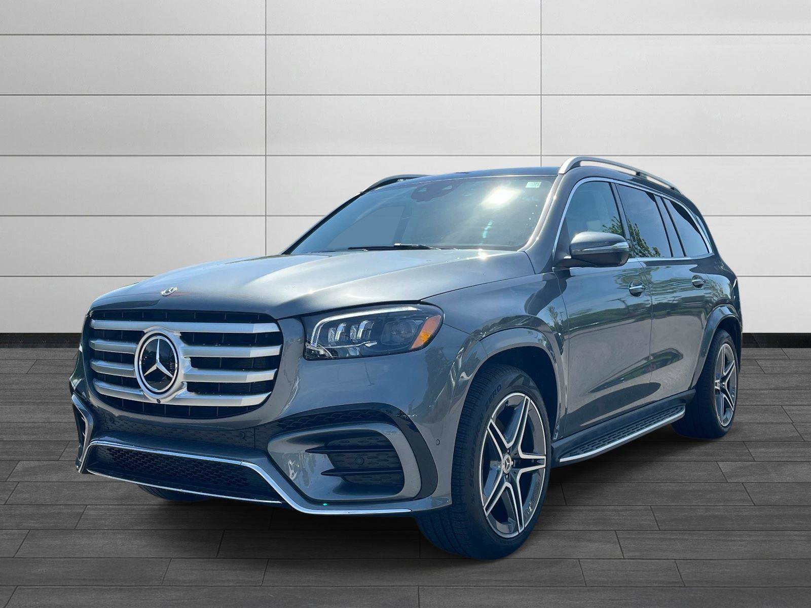 Used 2026 Mercedes-Benz GLS 450 4MATIC image 7