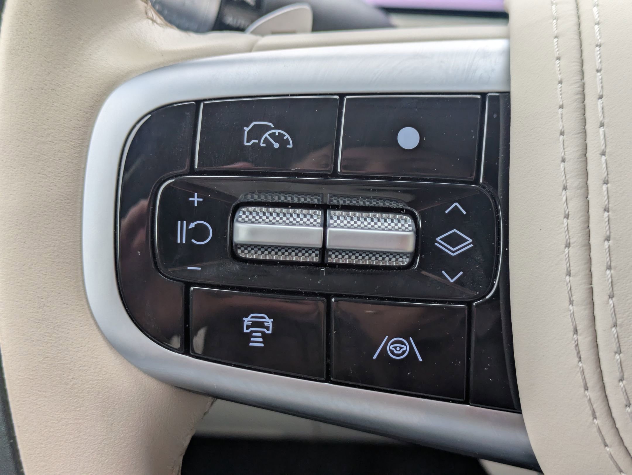 Used 2025 Genesis GV80 3.5T Prestige image 14