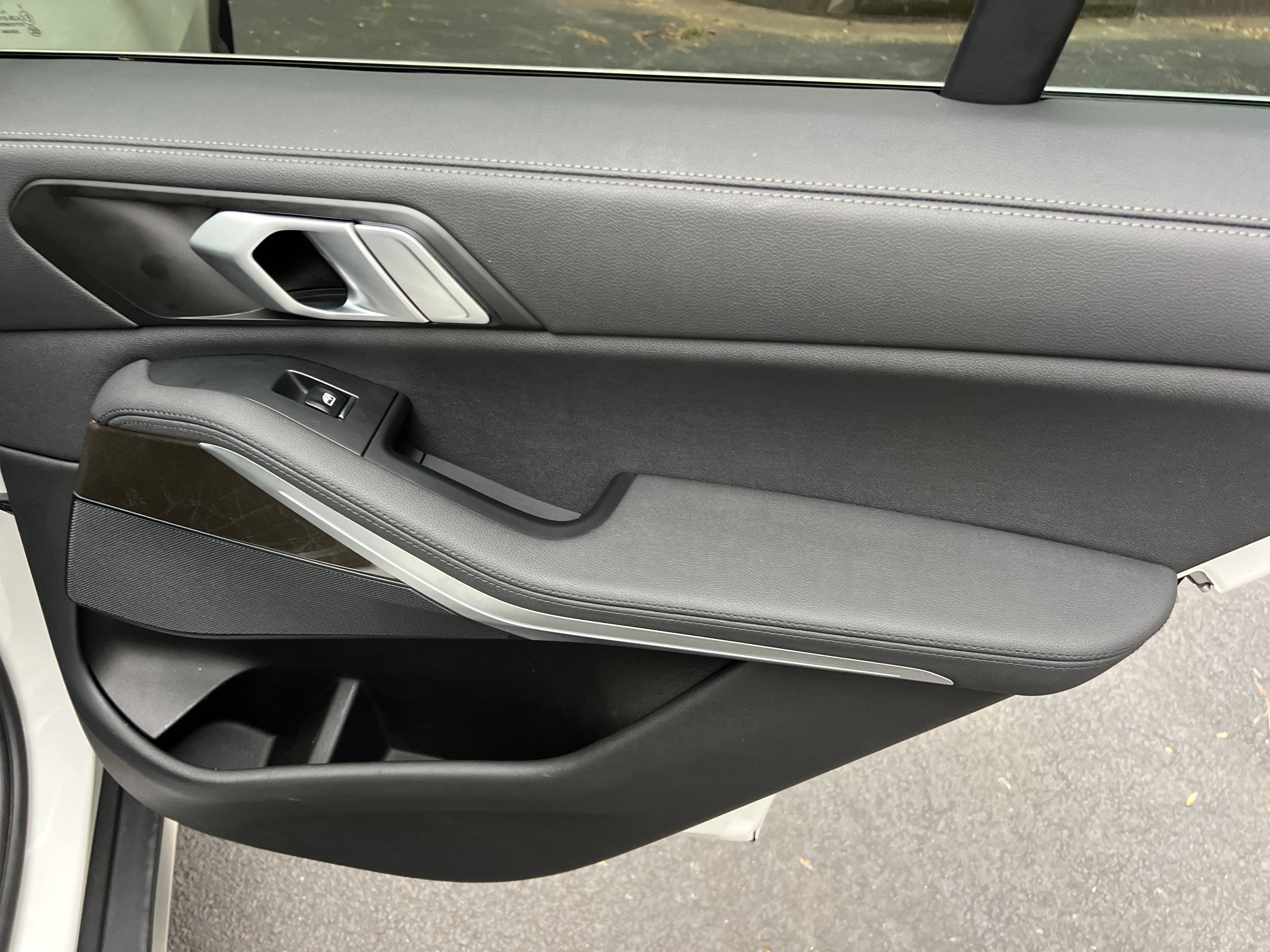 Used 2021 BMW X5 sDrive40i w/ Convenience Package image 17