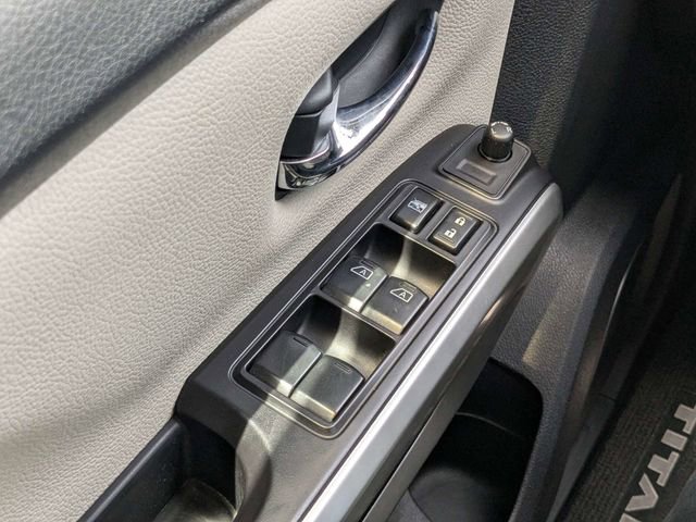 Used 2021 Nissan Titan SV w/ SV Convenience Package AWD/4WD image 21