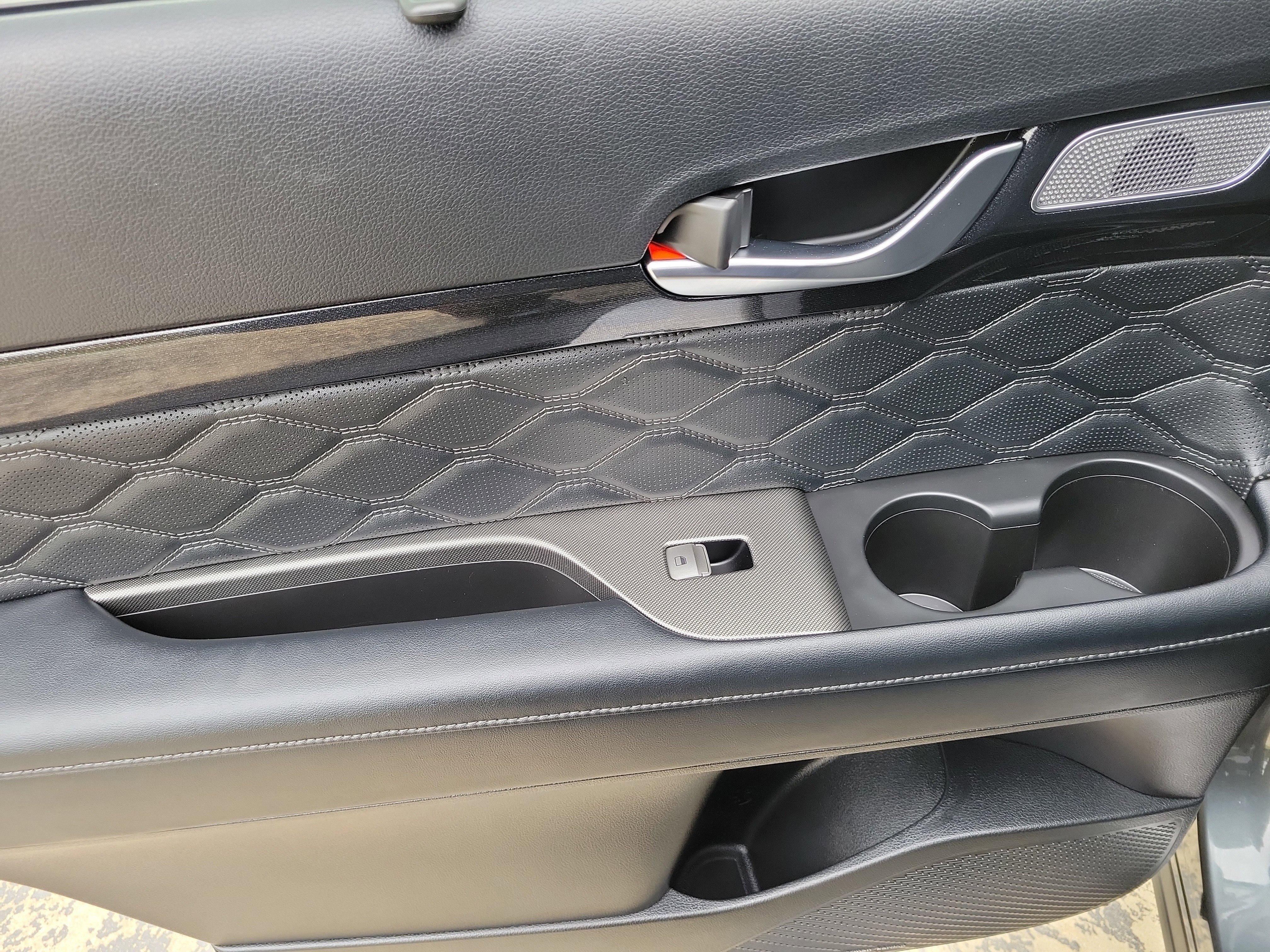 Used 2020 Hyundai Palisade Limited image 14