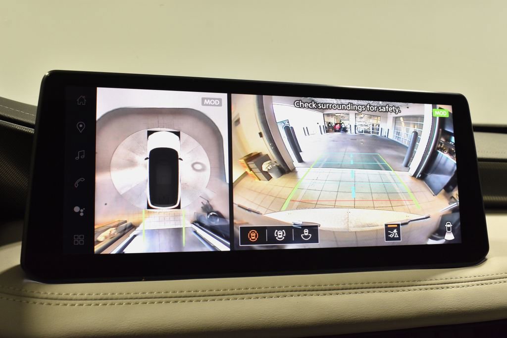 New 2026 INFINITI QX60 Luxe w/ Family Package image 24