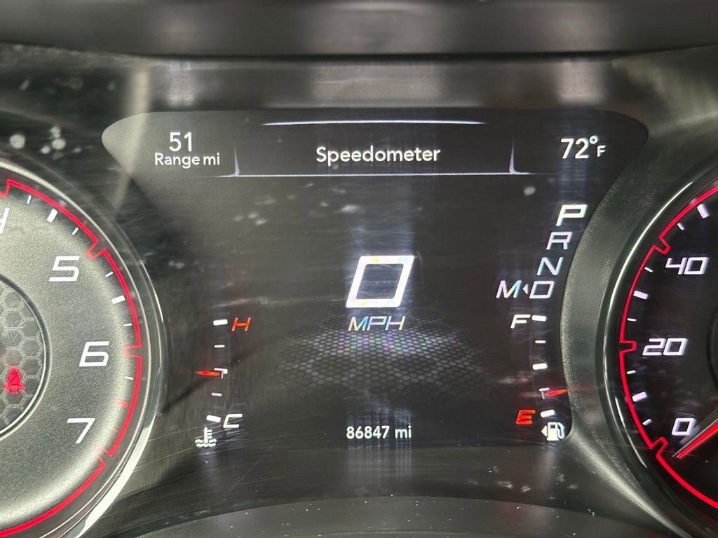 Used 2017 Dodge Charger SE w/ Blacktop Package image 23