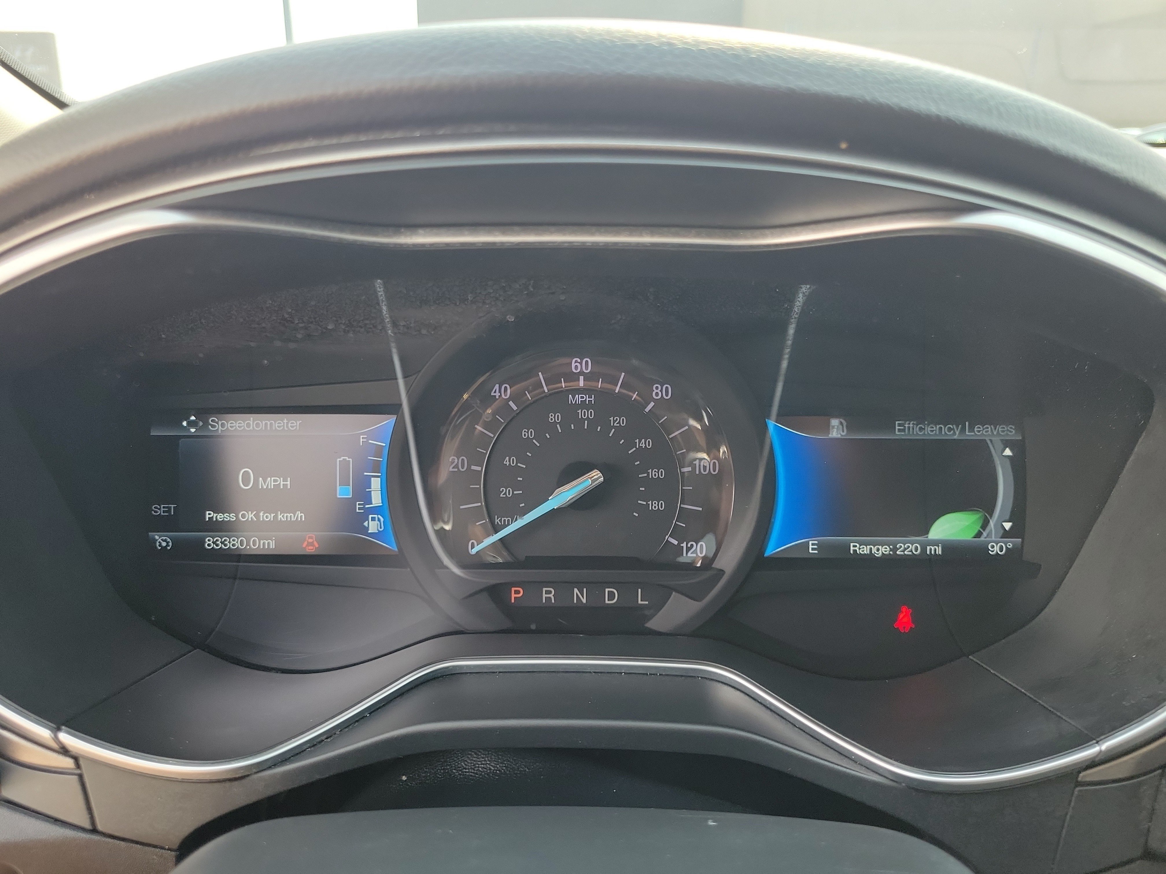 Used 2018 Ford Fusion SE FWD image 24