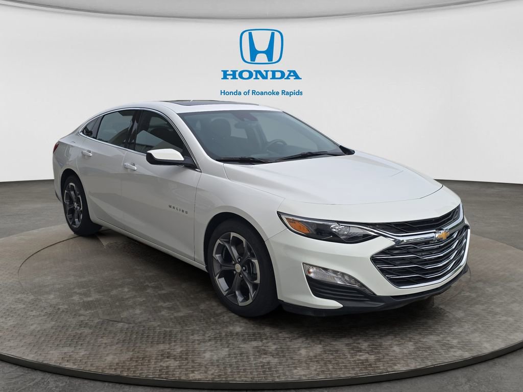 Used 2024 Chevrolet Malibu LT FWD image 7