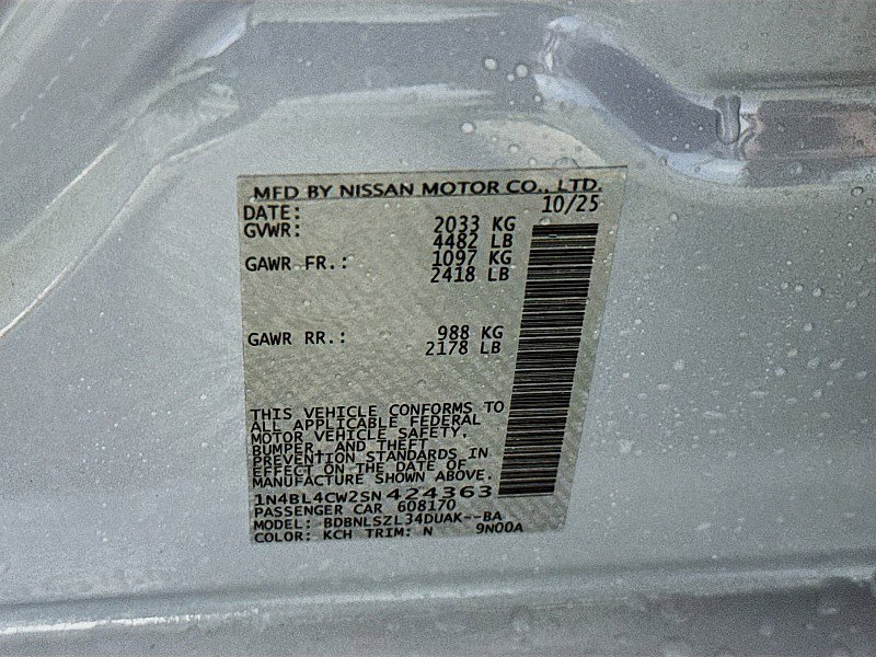 New 2025 Nissan Altima 2.5 SR w/ SR Premium Package image 31