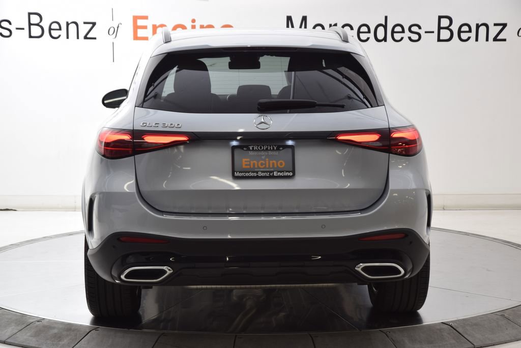 Certified 2026 Mercedes-Benz GLC 300 image 5