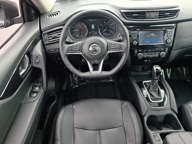 Certified 2017 Nissan Rogue SL w/ SL Premium Package image 11