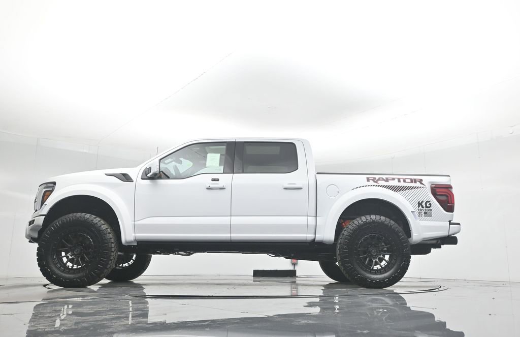 Used 2025 Ford F150 Raptor AWD/4WD image 56