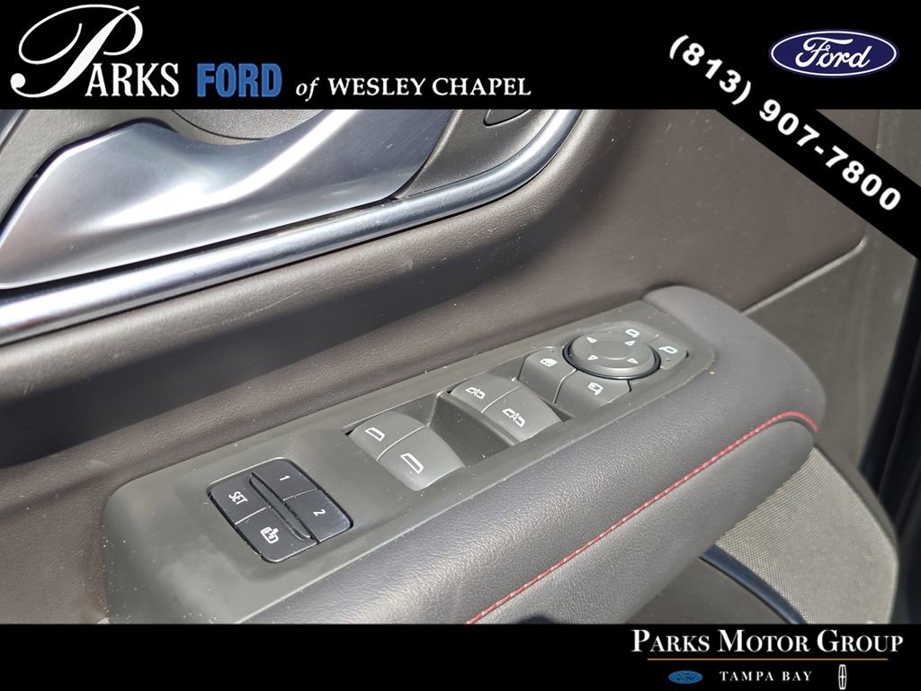 Used 2022 Chevrolet Tahoe RST w/ Luxury Package RWD image 19