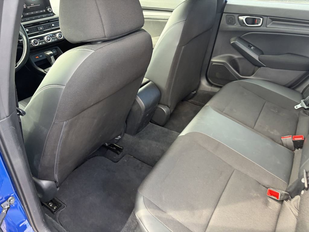 Used 2022 Honda Civic Sport image 28