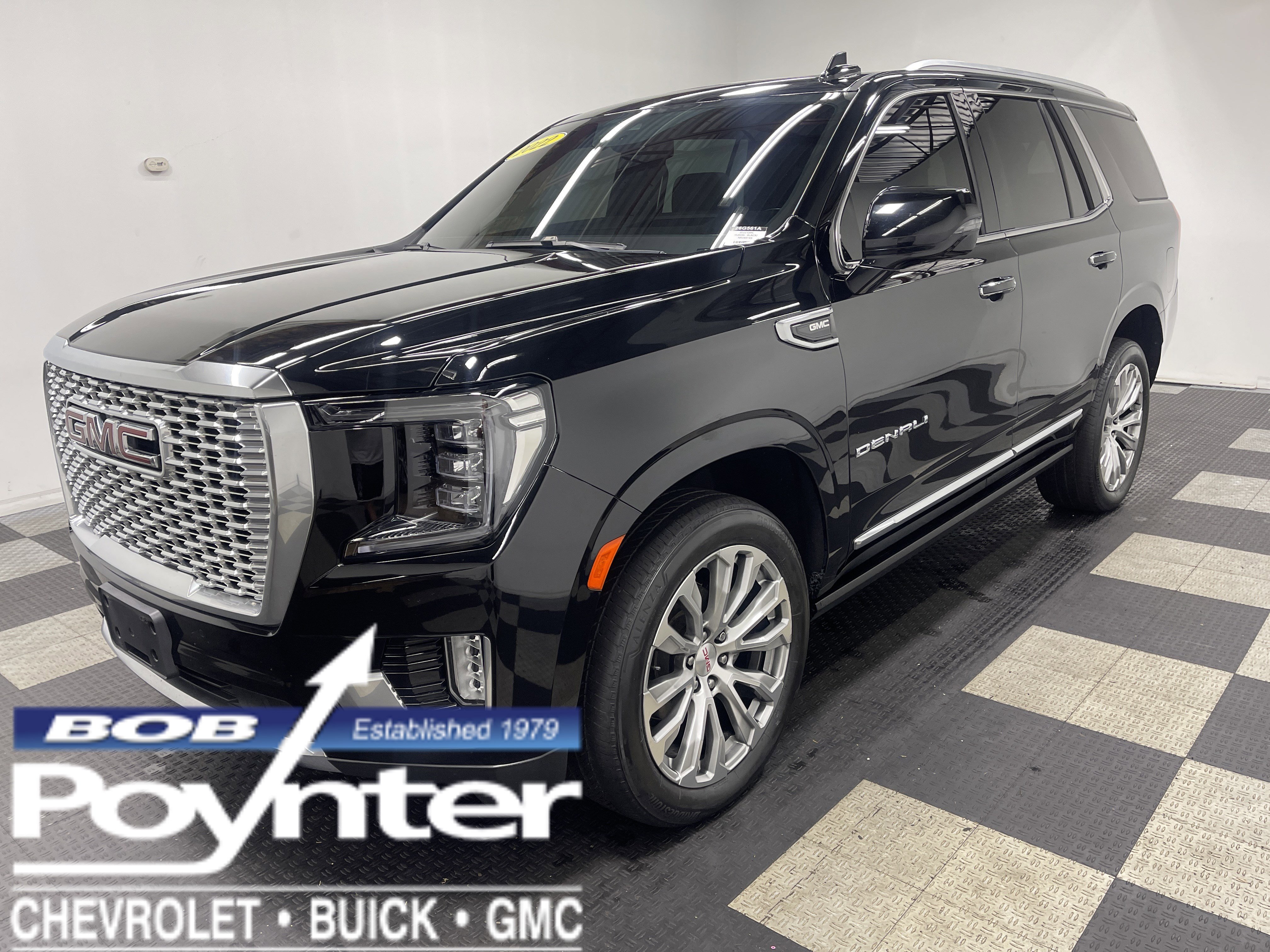 Used 2022 GMC Yukon Denali image 1