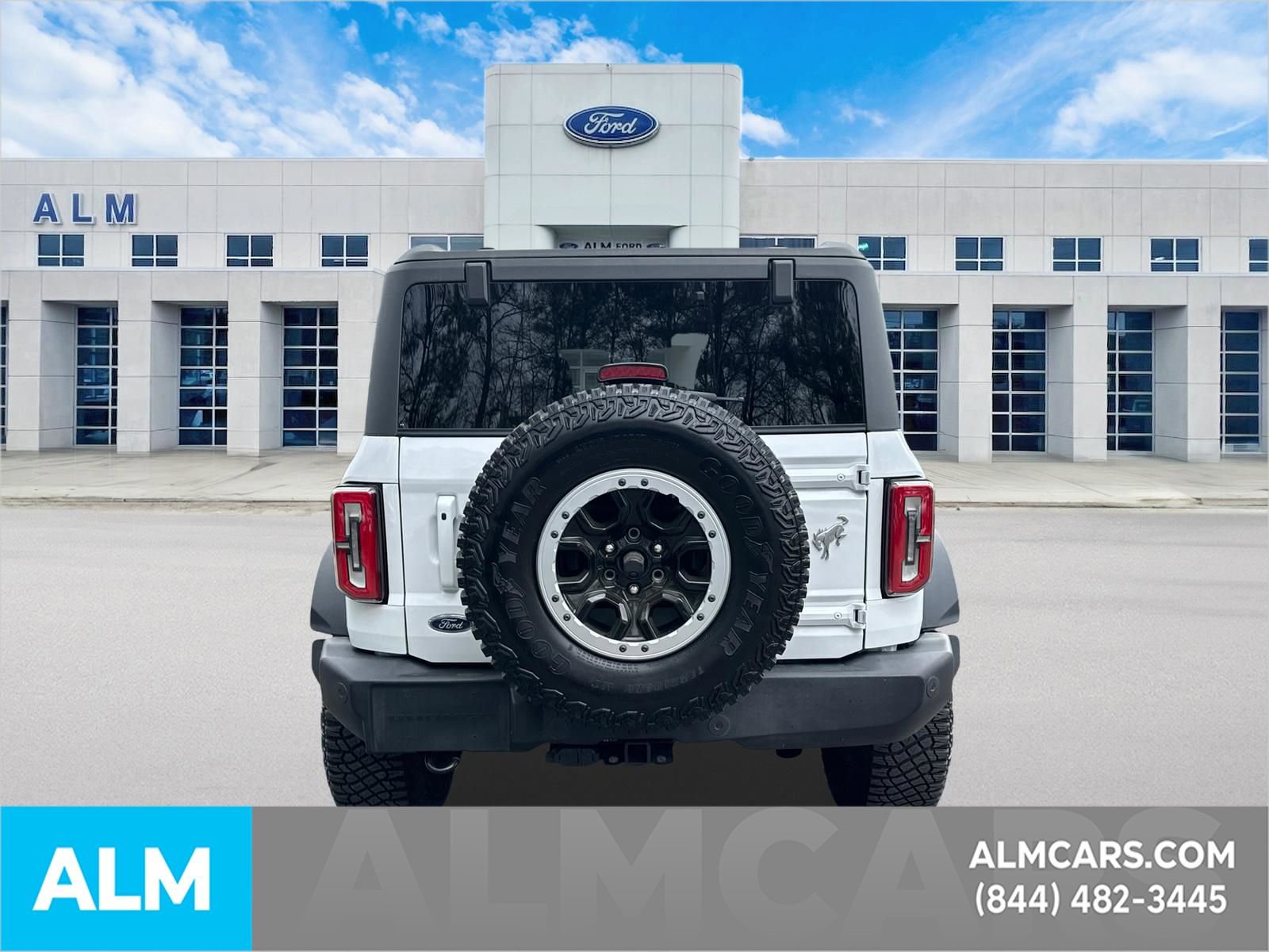 Used 2024 Ford Bronco Outer Banks w/ Sasquatch Package image 6