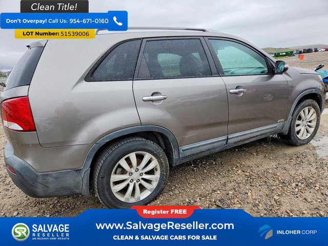 Used 2011 Kia Sorento LX w/ Convenience Pkg AWD/4WD image 4