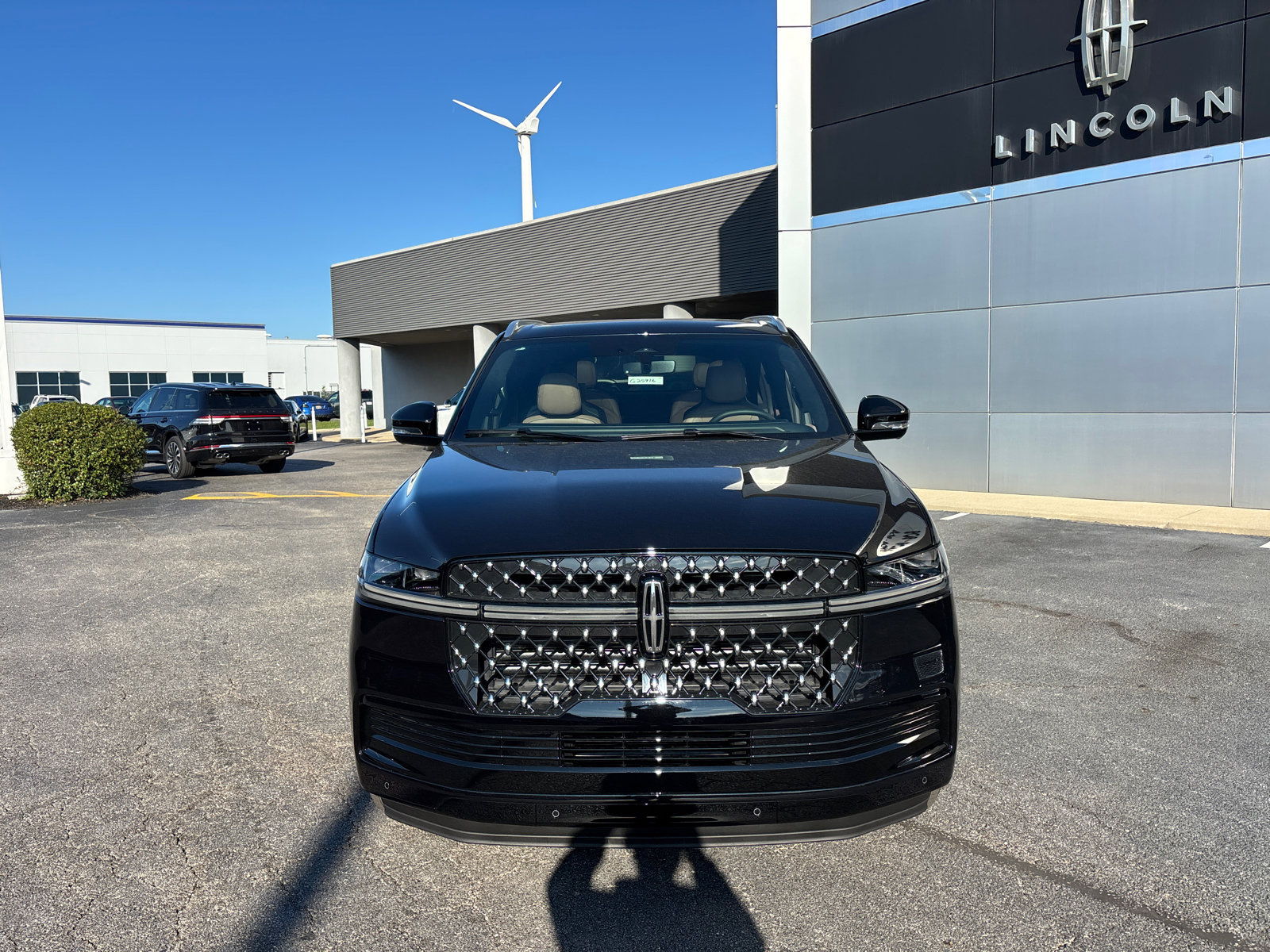 New 2025 Lincoln Navigator L Black Label image 2