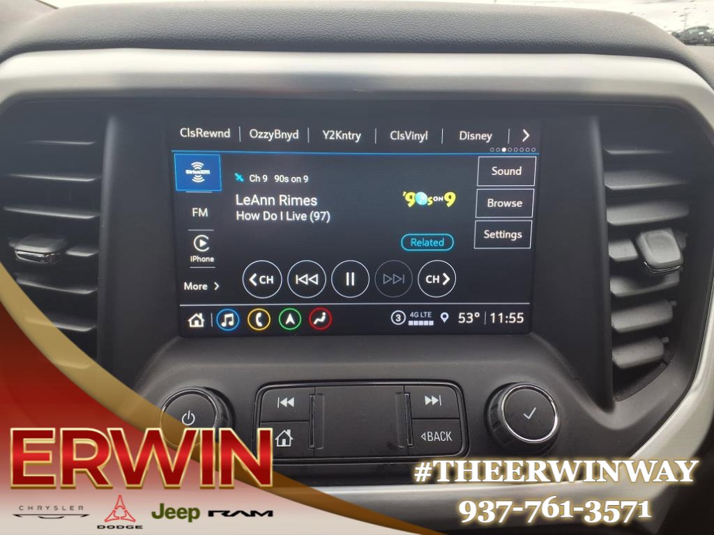 Used 2022 GMC Acadia SLT w/ Technology Package image 26