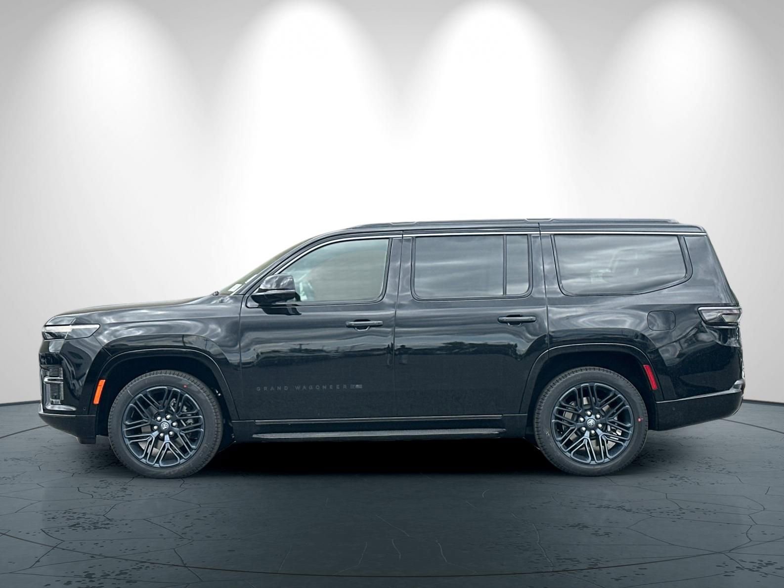New 2026 Jeep Grand Wagoneer 4WD image 7