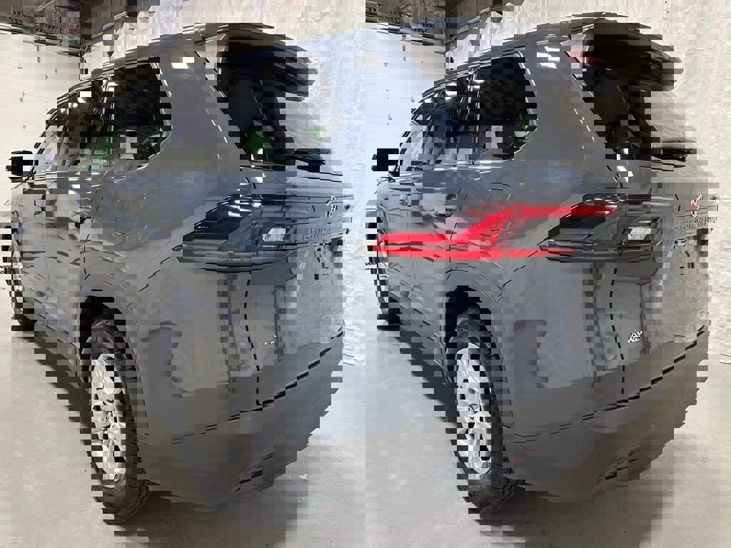 Used 2025 Toyota Grand Highlander AWD image 5