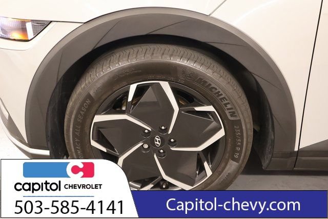 Used 2024 Hyundai Ioniq 5 SEL RWD image 8