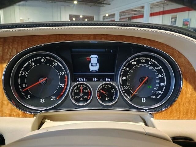Used 2015 Bentley Flying Spur V8 AWD/4WD image 23