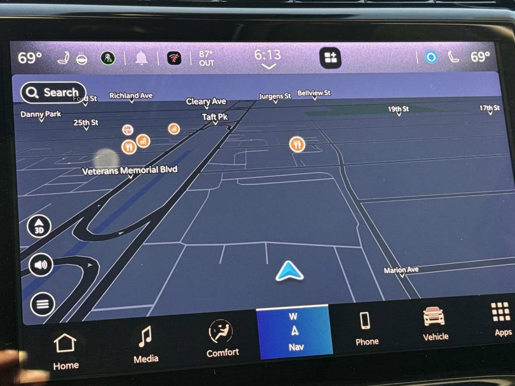 Used 2023 Jeep Grand Cherokee L Limited image 25