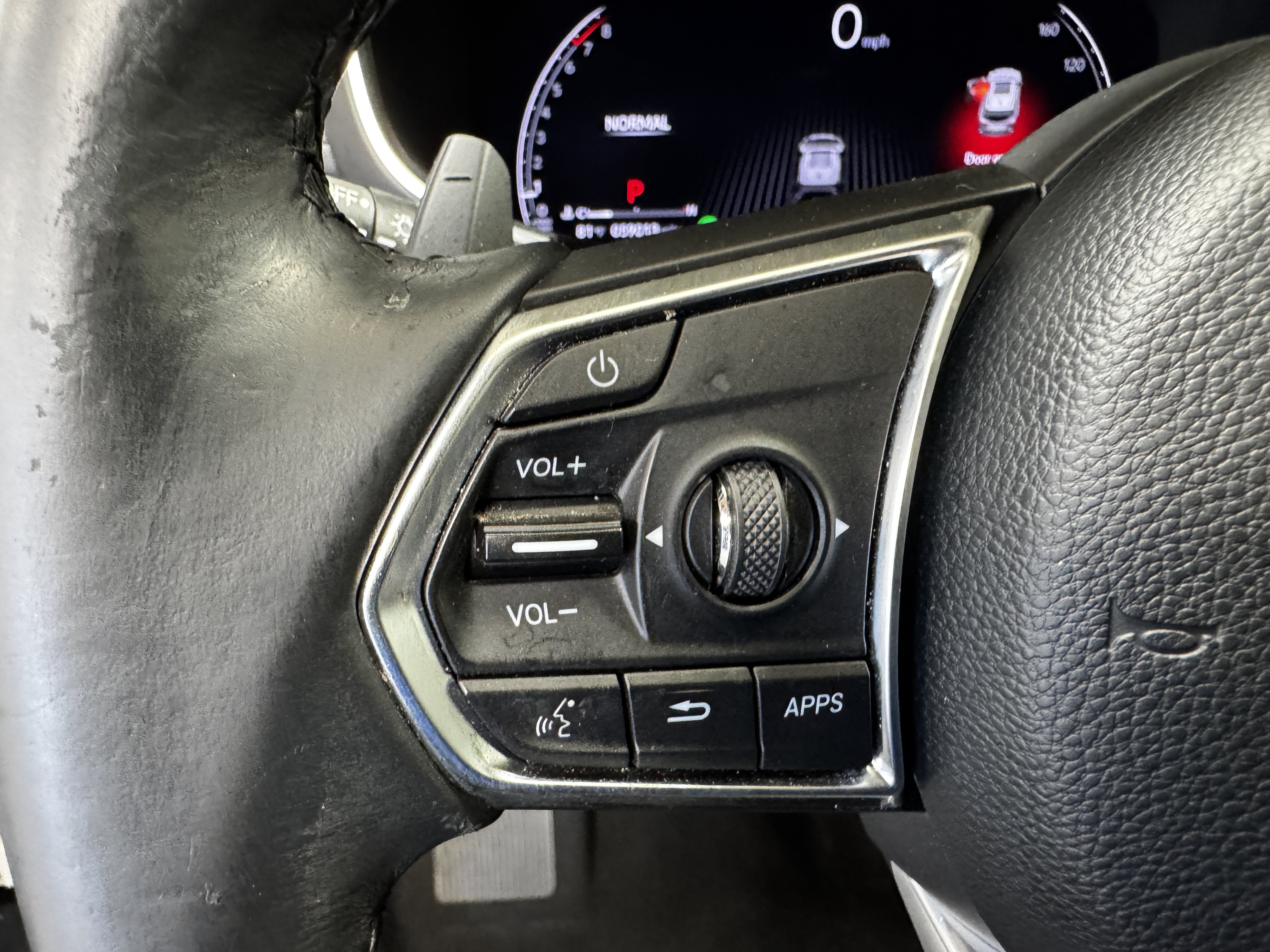 Used 2022 Acura MDX w/ Technology Package FWD image 23