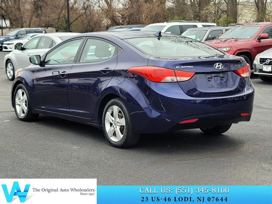 Used 2013 Hyundai Elantra GLS w/ Preferred Pkg image 4