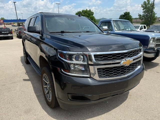 Used 2017 Chevrolet Suburban LT AWD/4WD image 1