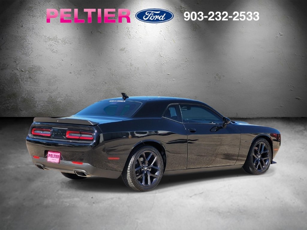Used 2021 Dodge Challenger R/T w/ Blacktop Package RWD image 5