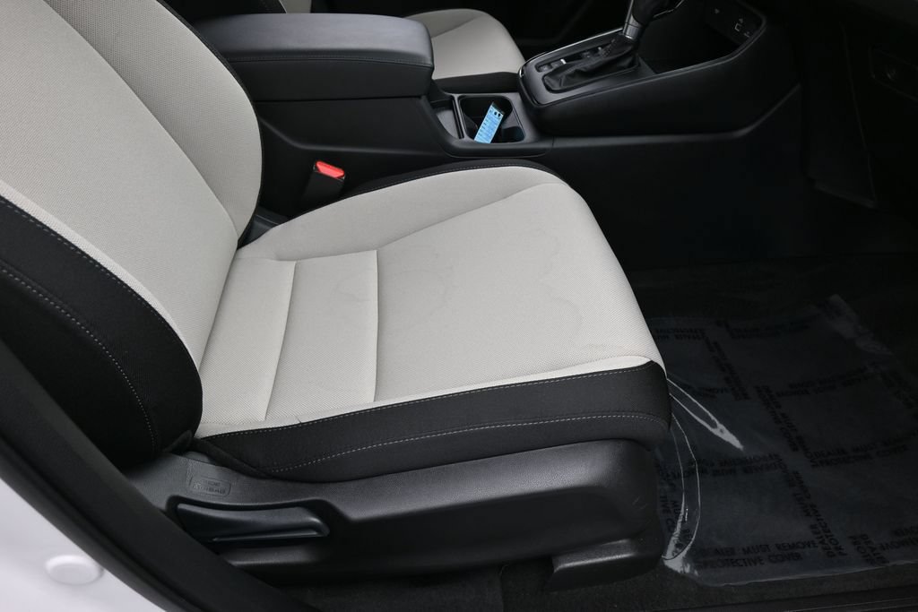 Used 2025 Honda CR-V LX image 41