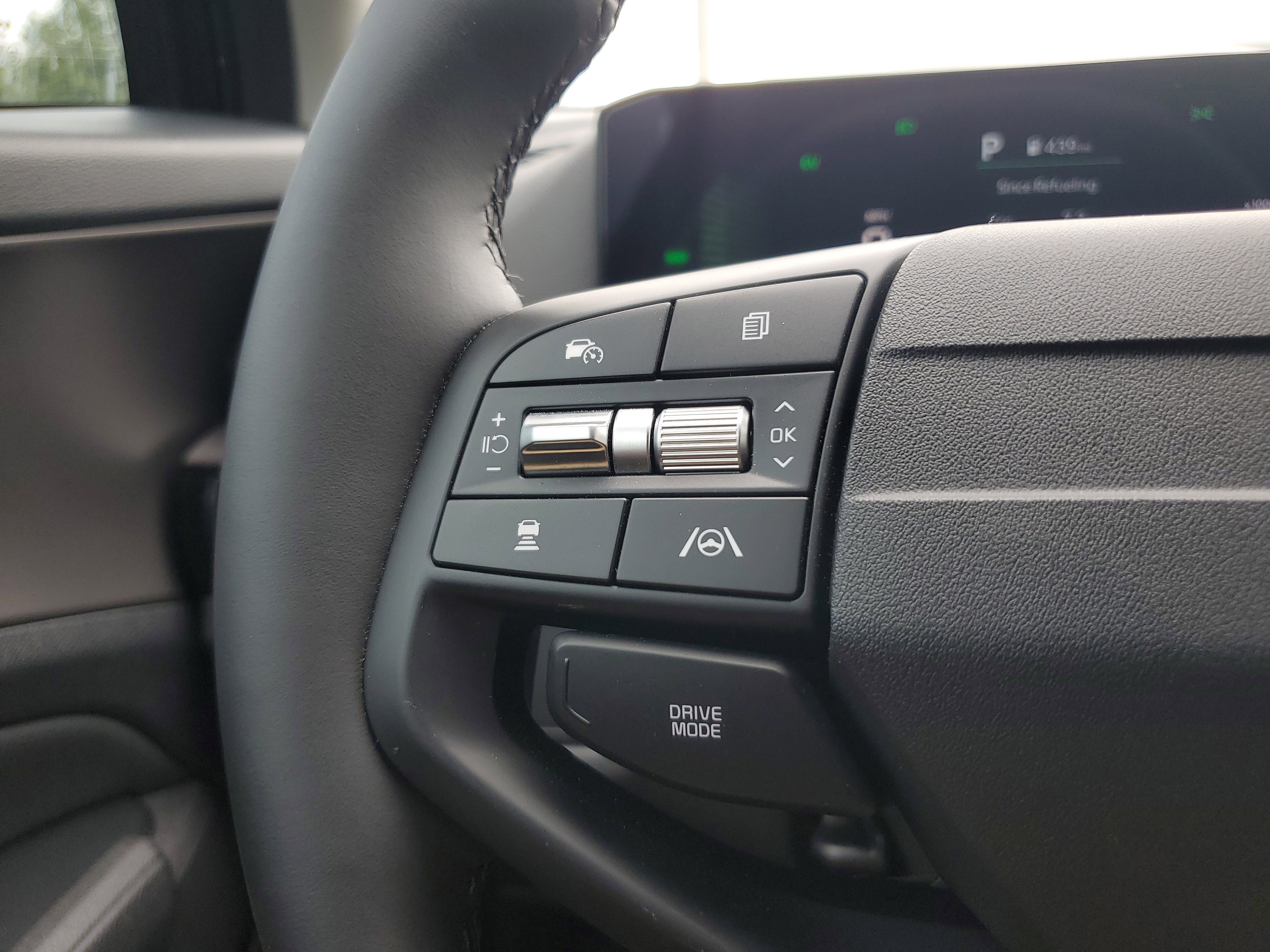 New 2026 Kia Sportage EX image 24