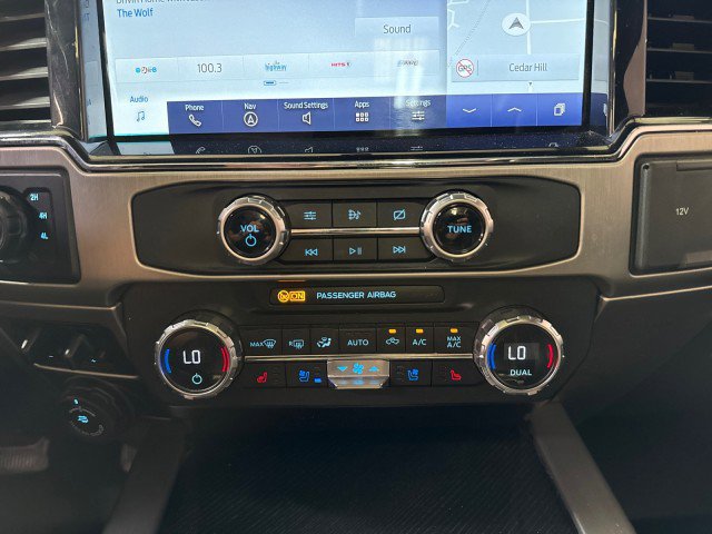 Used 2022 Ford F250 Platinum w/ FX4 Off-Road Package image 27