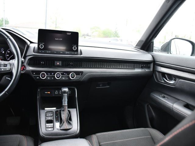 Used 2025 Honda CR-V Sport image 16