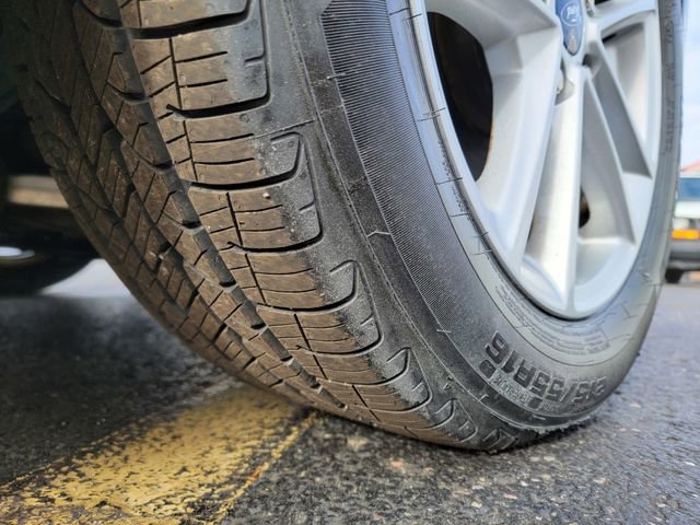 Certified 2017 Ford Focus SE image 17