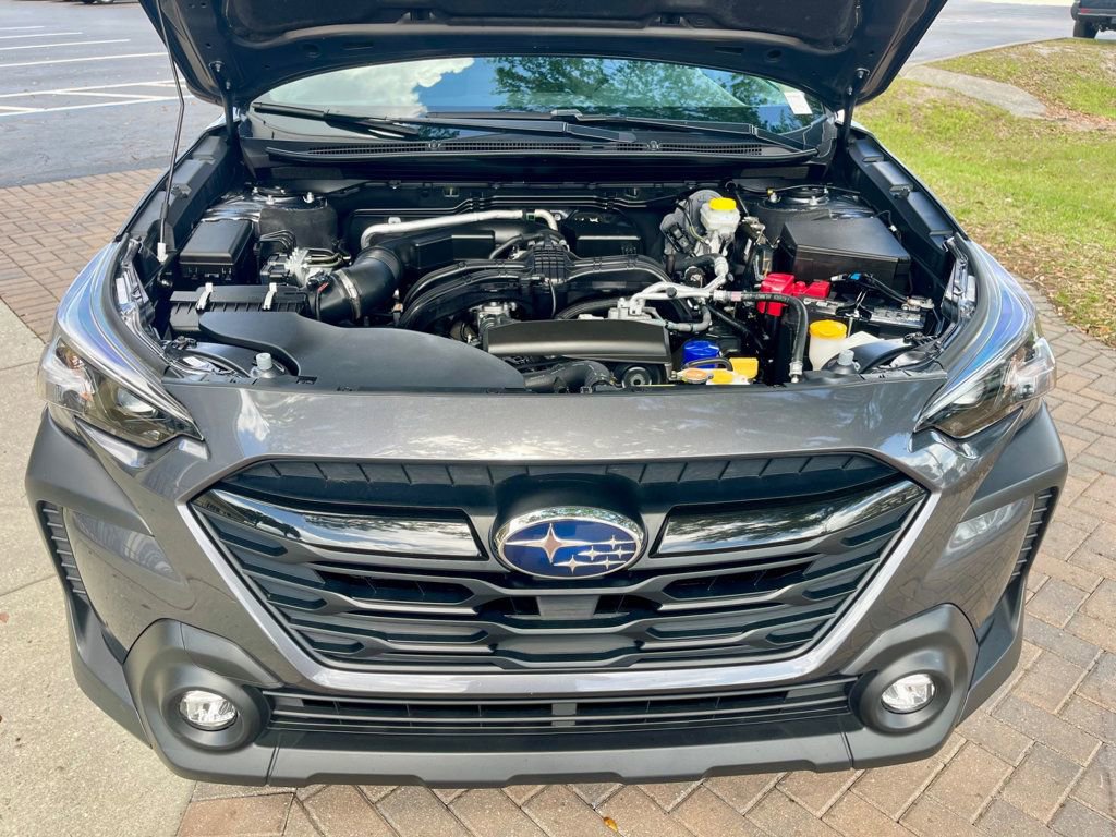 Used 2025 Subaru Outback Onyx Edition image 18