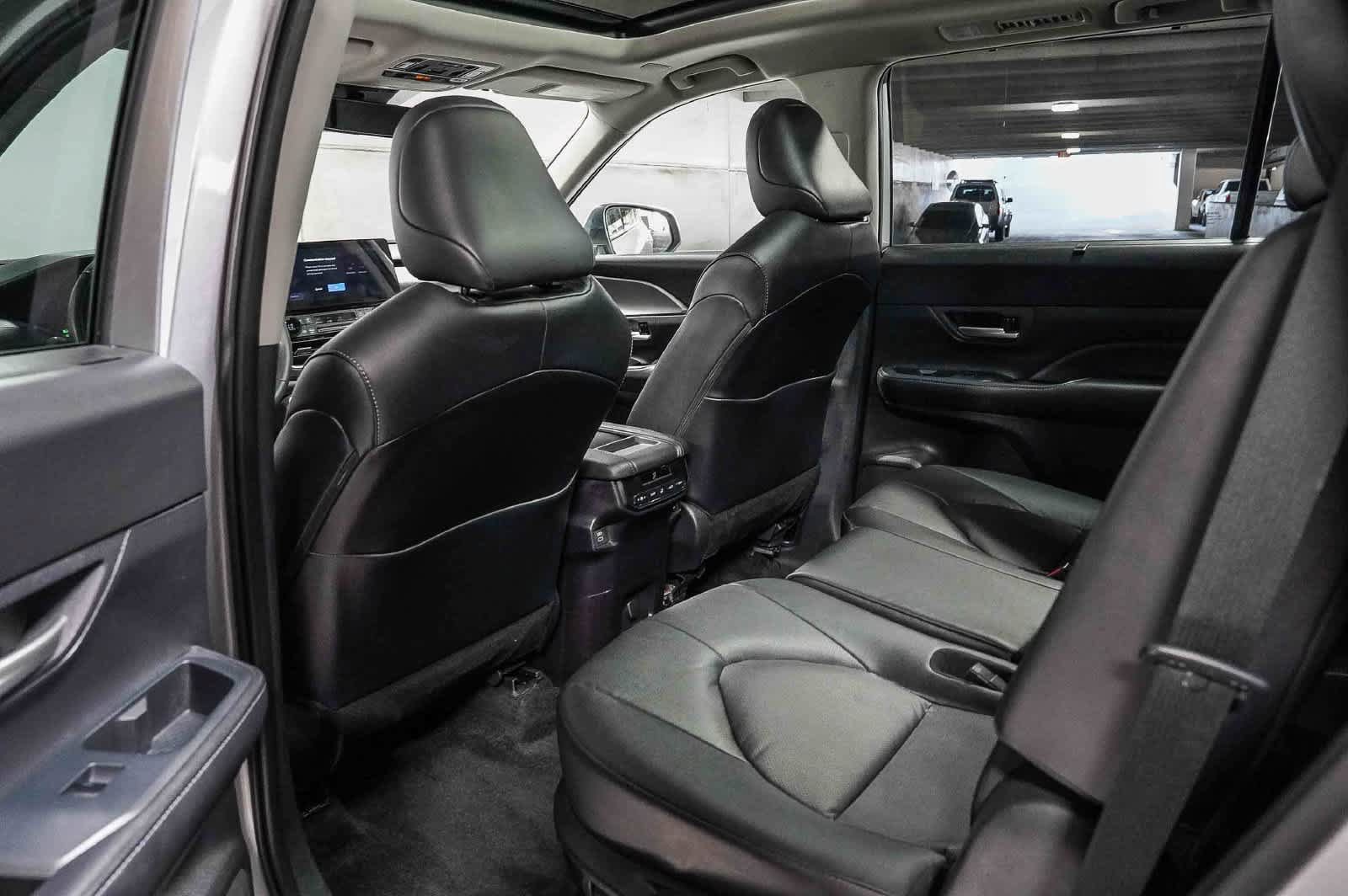 Certified 2025 Toyota Grand Highlander XLE FWD image 20