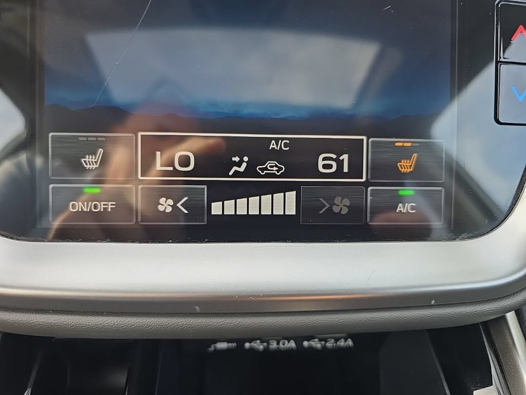 Used 2025 Subaru Outback Onyx Edition AWD/4WD image 10