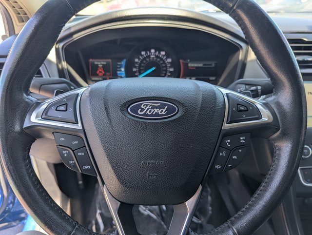 Used 2018 Ford Fusion SE w/ Equipment Group 201A image 18