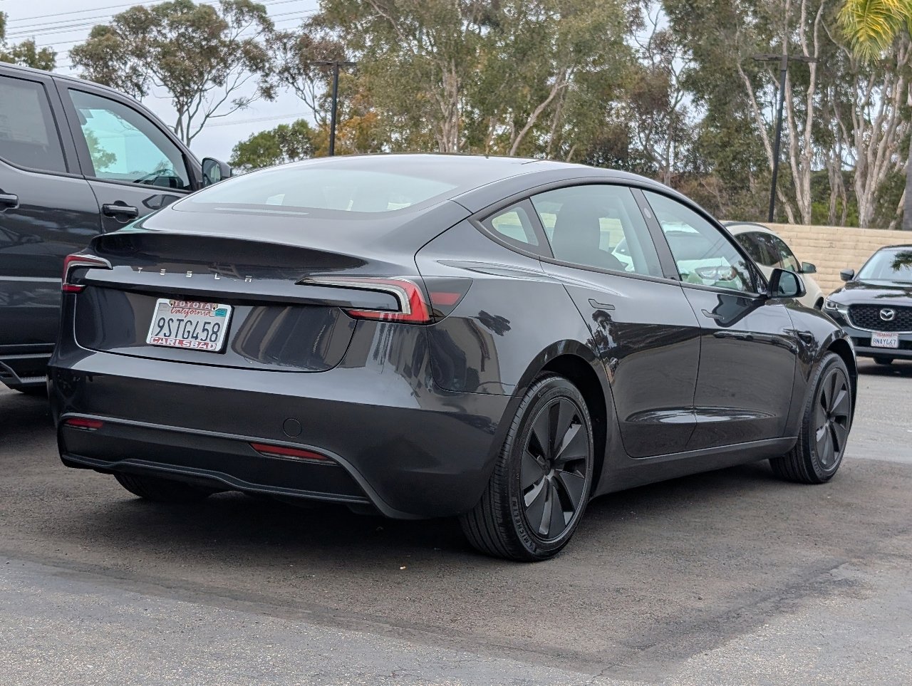 Used 2025 Tesla Model 3 Long Range RWD image 12