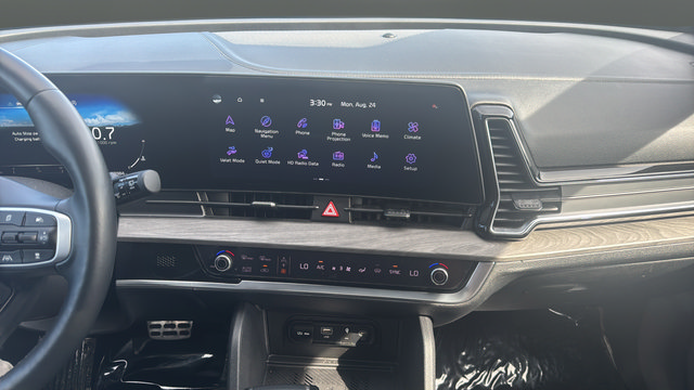 Certified 2024 Kia Sportage X-Pro AWD/4WD image 13