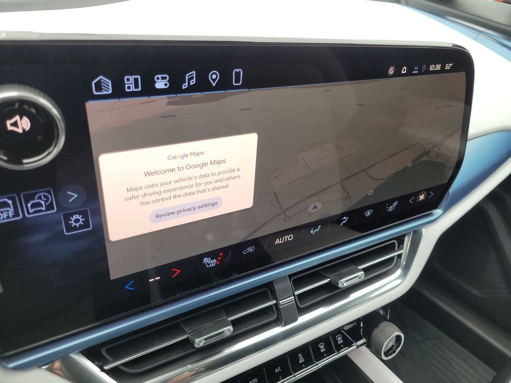 New 2026 Chevrolet Equinox EV LT image 14