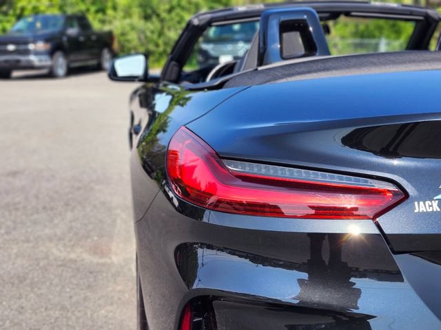 Used 2024 BMW Z4 sDrive30i w/ Premium Package RWD image 9